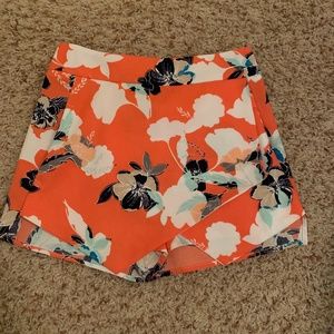 Aqua Brand Multicolored Tropical Skort